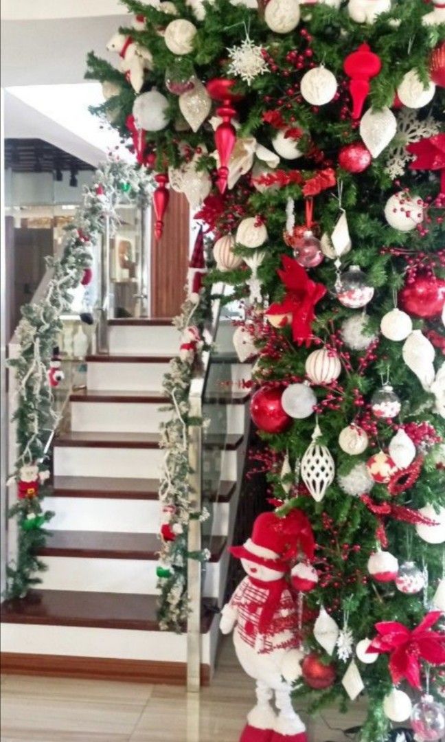 Christmas decorator and designer (Category: Other Home Decor) located in Quezon City. Submitted by jppanganiban08 (Listing ID 1463222241, Image 2). Description: magandang araw sa LAHAT Ng naghahanap decorator, Kami na po bahala magpaganda Ng inyong Christmas design. decorator from SM po ako simula 2010 pm po kau sakin 09166060839/09917651030.