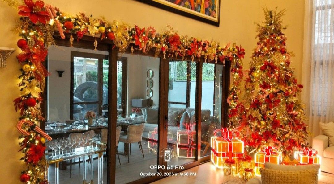 Christmas decorator and designer (Category: Other Home Decor) located in Quezon City. Submitted by jppanganiban08 (Listing ID 1463222241, Image 3). Description: magandang araw sa LAHAT Ng naghahanap decorator, Kami na po bahala magpaganda Ng inyong Christmas design. decorator from SM po ako simula 2010 pm po kau sakin 09166060839/09917651030.