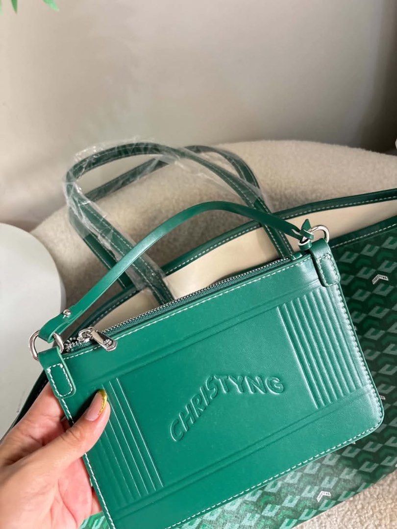 CHRISTY NG RUSSO LARGE (Category: Tote Bags) located in Guinobatan. Submitted by jadieee_young22 (Listing ID 1463253355, Image 2). Description: -actual photos | what you see is what you exactly get! -shipping nationwide via tiktok co.
