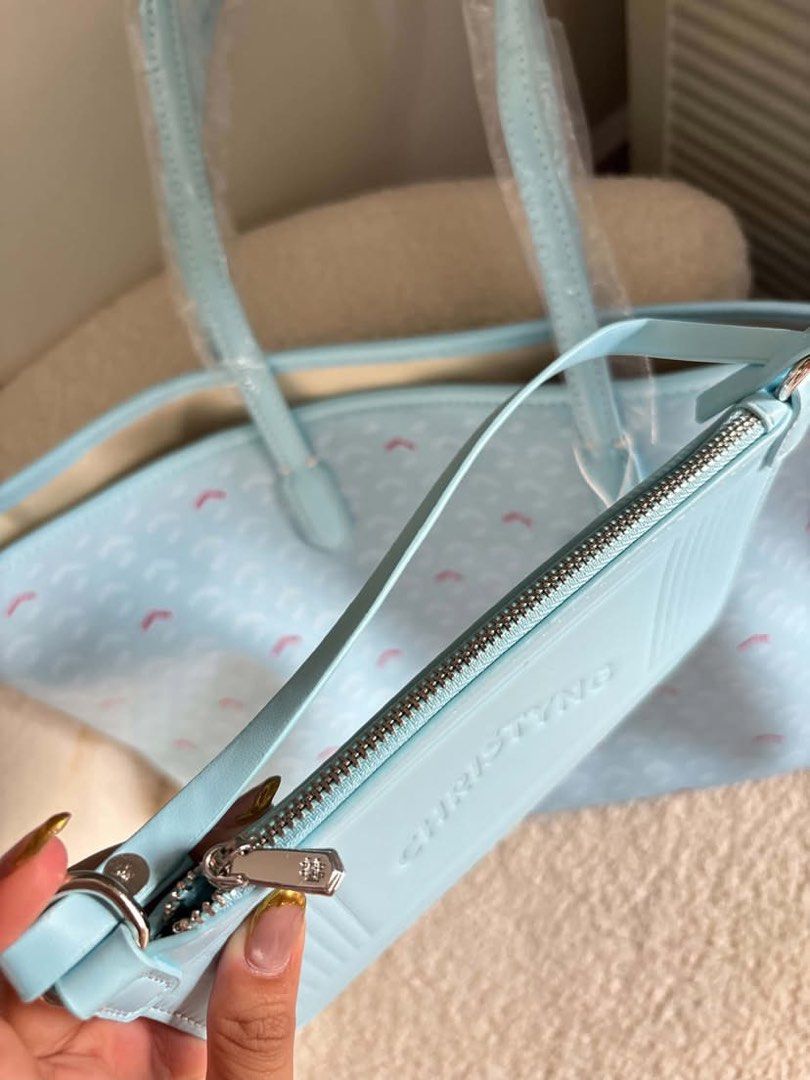 CHRISTY NG RUSSO LARGE (Category: Tote Bags) located in Guinobatan. Submitted by jadieee_young22 (Listing ID 1463253819, Image 3). Description: -actual photos | what you see is what you exactly get! -shipping nationwide via tiktok co.