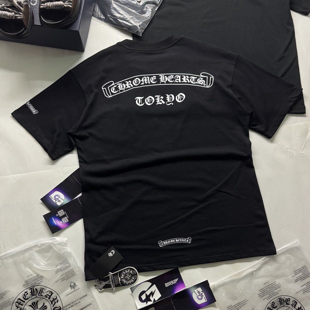 Chrome Hearts Tokyo Tee (Category: Tshirts & Polo Shirts ) located in Manila. Submitted by godspeedmnl (Listing ID 1463150628, Image 1). Description: Chrome Hearts Tokyo Tee 3,189PHP / Sizes: S, M, L, XL Colorway: Black (Feel free to message me for additional photos.) Package included: • Chrome Hearts Tokyo Tee x 1 • Godspeed Mnl Paper Bag • Godspeed Mnl logo & streetwear stickers. • Chance to be added to our GVIP list for exclusive discounts and
