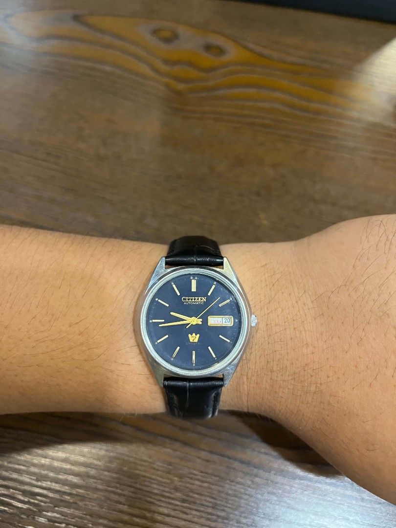 Citizen Automatic Watch Black Leather Strap (Category: Men's Watches) located in Cebu City. Submitted by jbok_watches. (Listing ID 1463258143, Image 2). Description: - Citizen automatic watch - Black dial with day and date complication - Black genuine leather strap (marked 'Italy') - Minor scratches on watch face - Sold as is.