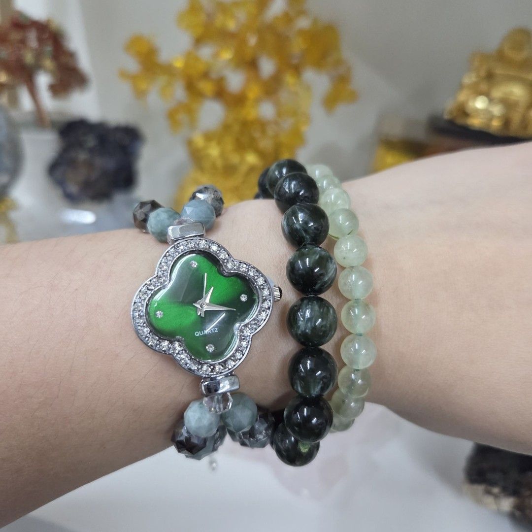 Clover Watch with Blue Water Jade Strap (Category: Women's Watches) located in Manila. Submitted by cam_c (Listing ID 1463216486, Image 1). Description: All natural crystals Blue Water Jade with Swarovski crystals - I cleanse and recharge the crystals before shipout of items - Features an adjustable beaded bracelet made with blue water jade crystals. Meaning/Benefits: -Calms energy, emotional balance, and spiritual growth - Enhances intuition.