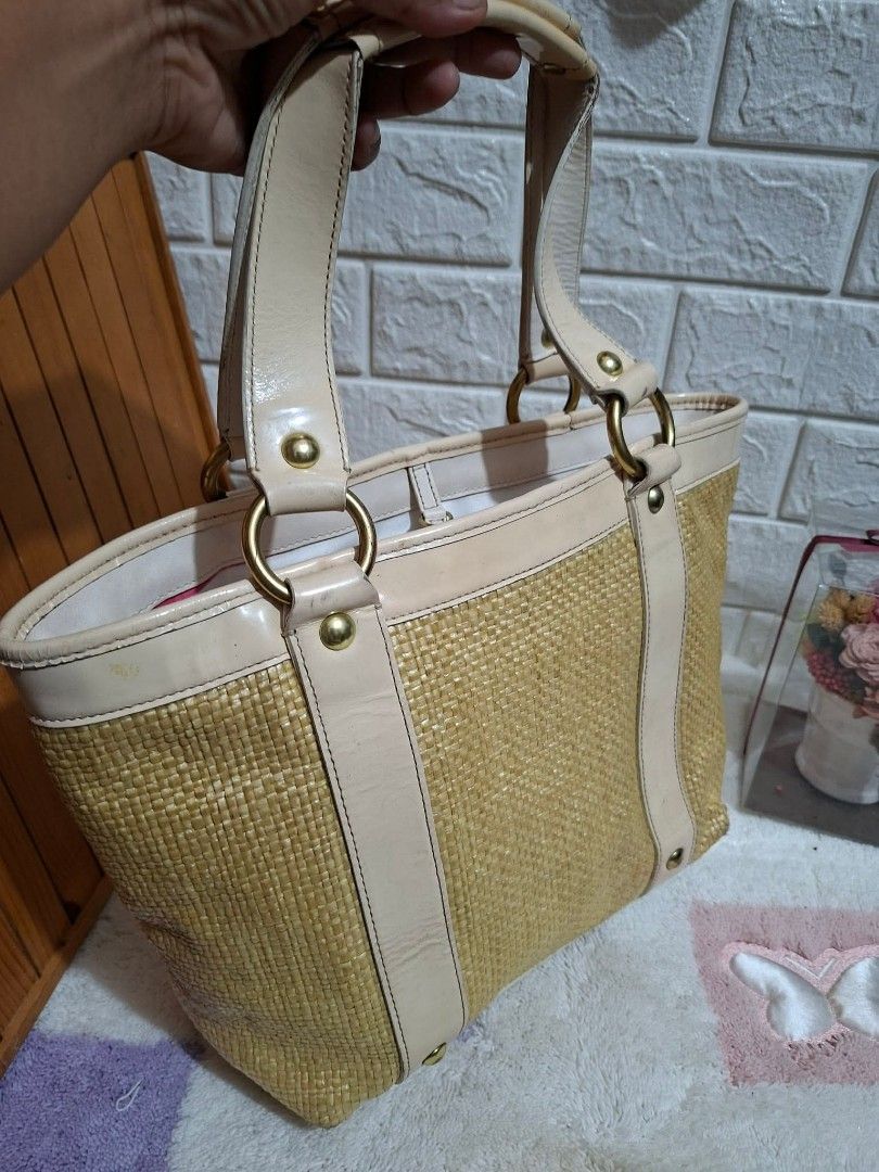 Coach Legacy Straw Tote (Category: Luxury Bags & Wallets) located in Tagum. Submitted by ynez.luxurypicksph (Listing ID 1463134973, Image 2). Description: m- preloved Japan please check photos closely for the issues.