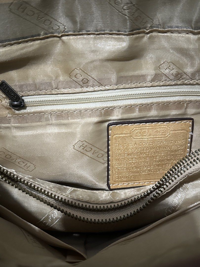 Coach Patchwork Multicolor Leather Shoulder Bag (Category: Luxury Bags & Wallets) located in Villasis. Submitted by justinramosonfb (Listing ID 1463270894, Image 2). Description: - Stylish patchwork design - Embroidered Coach logo - Genuine leather straps and trim - Interior zip pocket - Lined with Coach-branded fabric - Ideal for everyday wear.