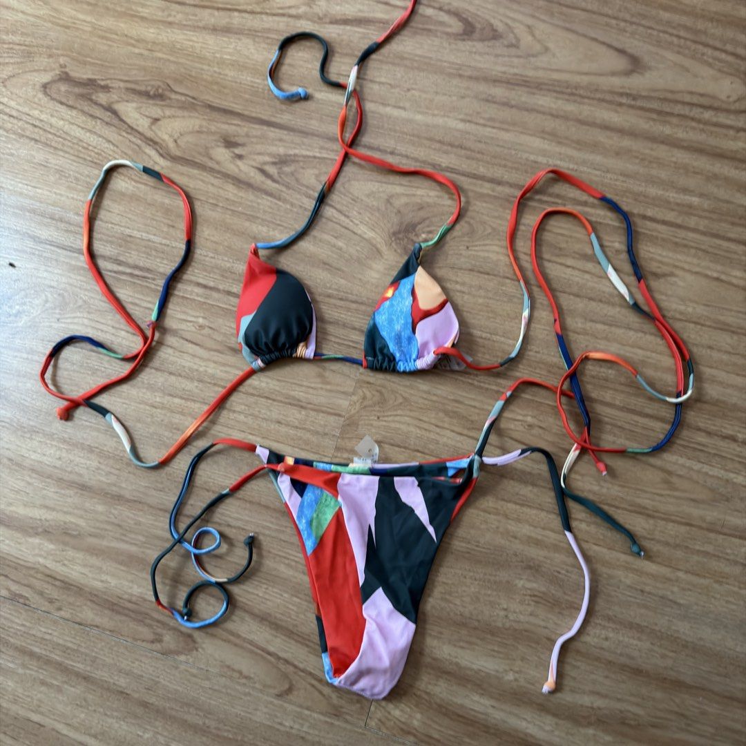 Colorful Abstract Print String Bikini (Category: Bikinis & Swimsuits) located in Paranaque City. Submitted by jlfc_onlineshop (Listing ID 1463187615, Image 2). Description: Used once Discount applicable for multiple items No WW photos, No Stains Payment-first basis Bpi/Maya only.