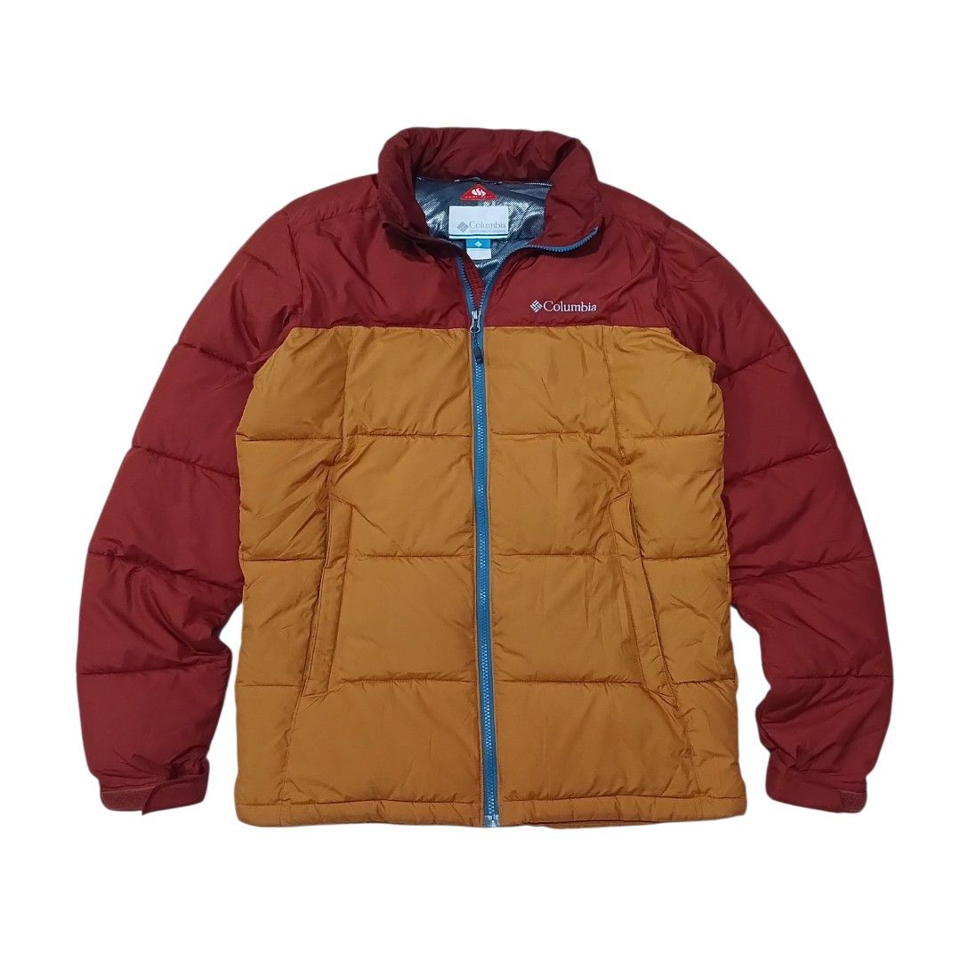 Columbia Omni Heat Puffer Jacket (Category: Coats, Jackets and Outerwear) located in Iloilo. Submitted by wearmovement.ilo (Listing ID 1463262649, Image 1). Description: Columbia Omni Heat Puffer Jacket Two-toned Color Rate 10/10 Size Medium to Semi Large Men's Dimensions 21.5 Width x 30 Length Excellent Condition / Need Wash lang Minimal washable Stains / Full Zip / Zipper Pockets Embroidered Logo / Drawcords / Velcro Straps 100% Polyester Synth