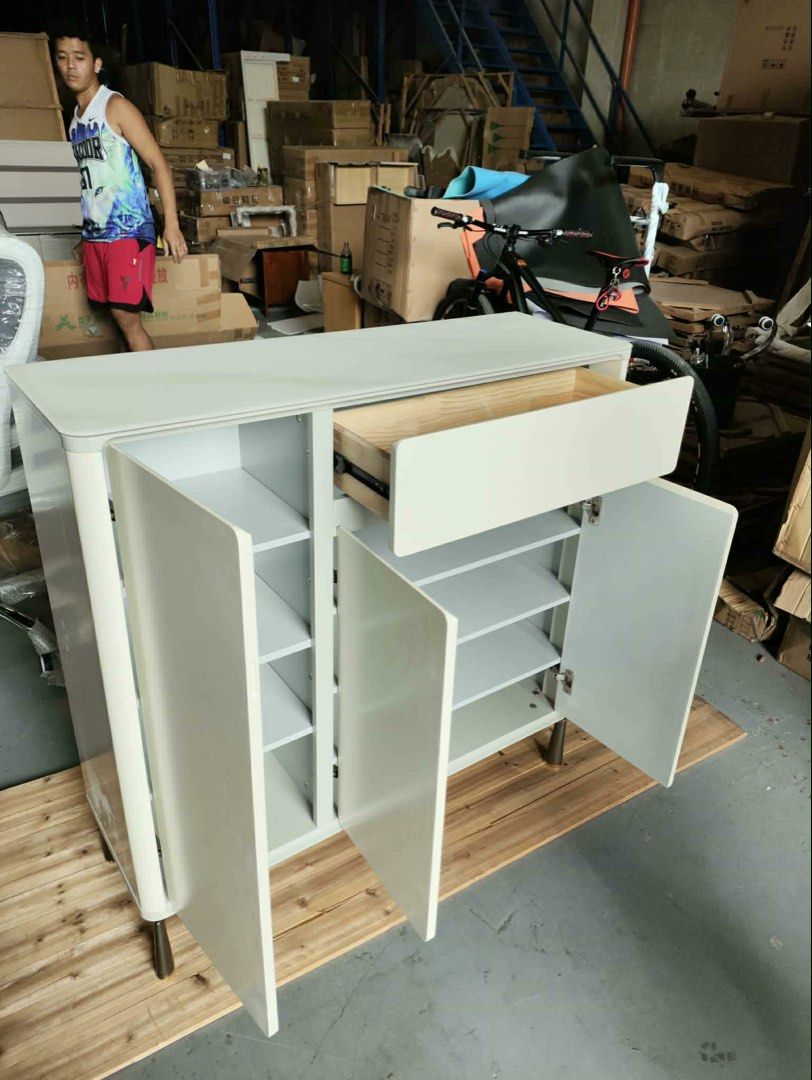 Console Table Cabinet Organizer Furniture (Category: TV Consoles) located in Valenzuela. Submitted by jhagonzales (Listing ID 1463221536, Image 2). Description: .