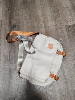 (Category: ) located in . Submitted by kentka (Listing ID 1463224910, Image 1). Description: .