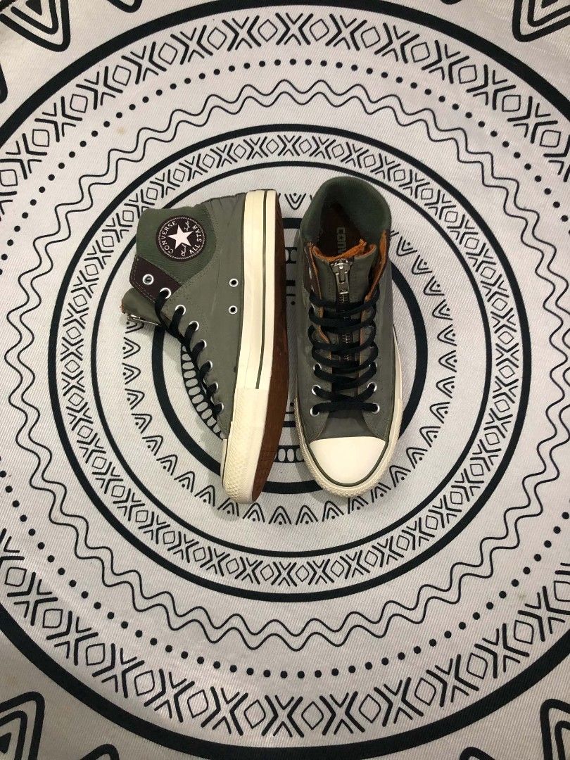 Converse Midcut High Top Sneakers - Olive Green (Category: Sneakers) located in Manila. Submitted by sonkicks (Listing ID 1463282513, Image 2). Description: - Olive green Converse Chuck 70s - High-top style - Convenient side zipper detail - Classic gum sole - Iconic ankle patch branding - Perfect for everyday wear - Selling as they are no longer needed.