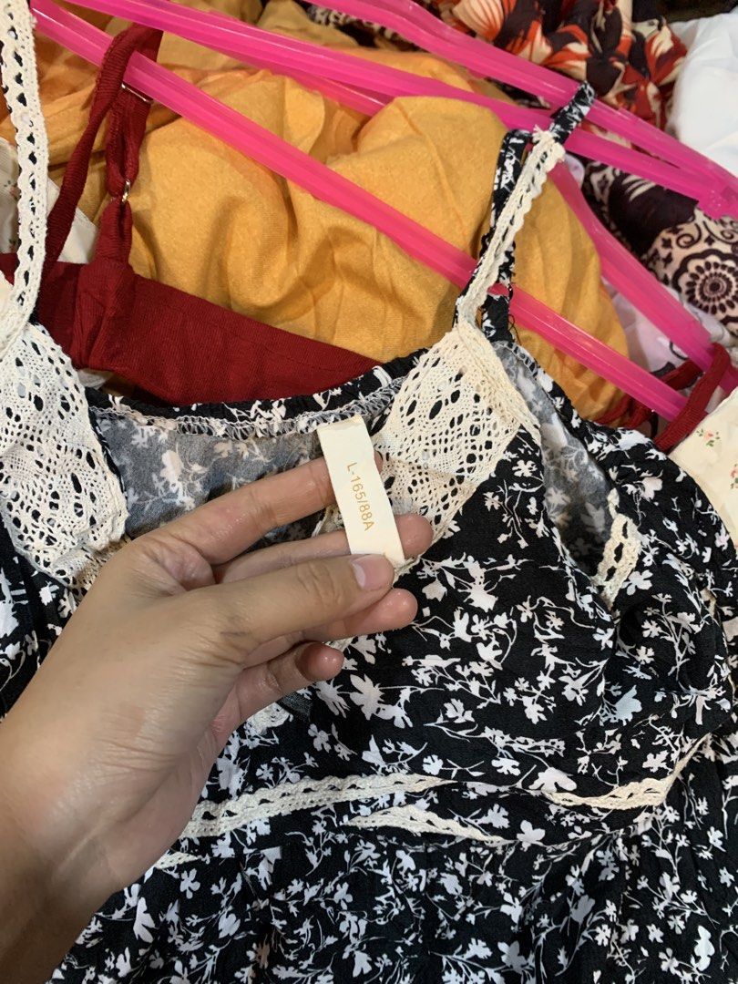 Coquette Babydoll Top (Category: Sleeveless) located in Kabankalan. Submitted by leans_closet (Listing ID 1463226149, Image 3). Description: S-m.