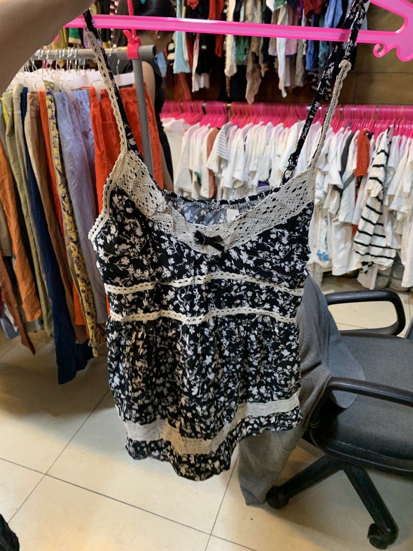 Coquette Babydoll Top (Category: Sleeveless) located in Kabankalan. Submitted by leans_closet (Listing ID 1463226149, Image 1). Description: S-m.