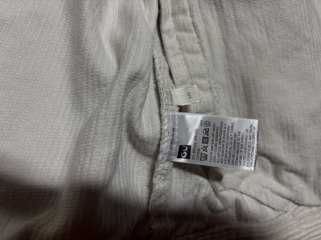 Corduroy Jacket (GU) (Category: Coats, Jackets and Outerwear) located in Munoz. Submitted by preluv3120 (Listing ID 1463303693, Image 2). Description: .