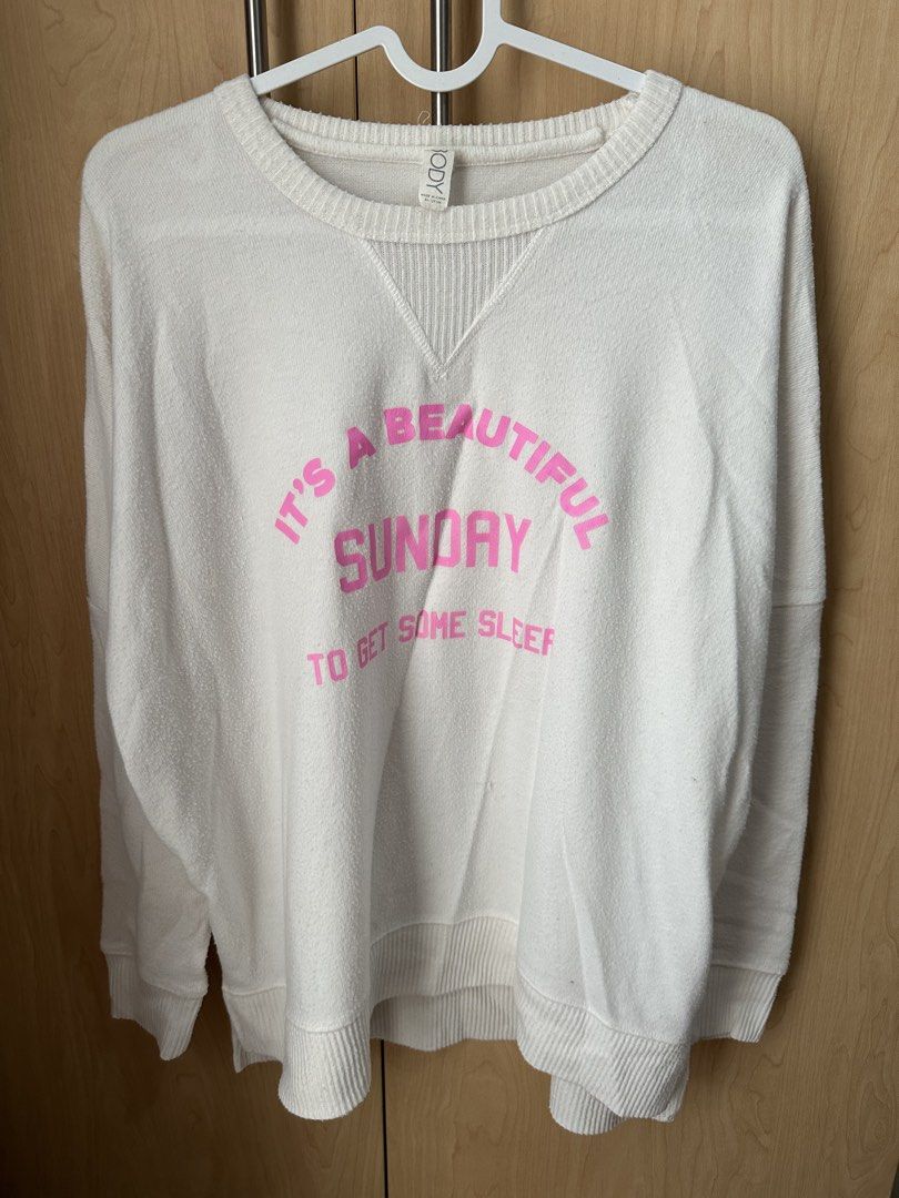 Cotton On Body Lounge Top (Category: Longsleeves) located in Angeles City. Submitted by ginlyy (Listing ID 1463205318, Image 1). Description: Bought at Cotton On store Size S on tag pero slouchy fit sya can fit up to M (loose fit) What u see is what u get No when worn Add 100 for sf.