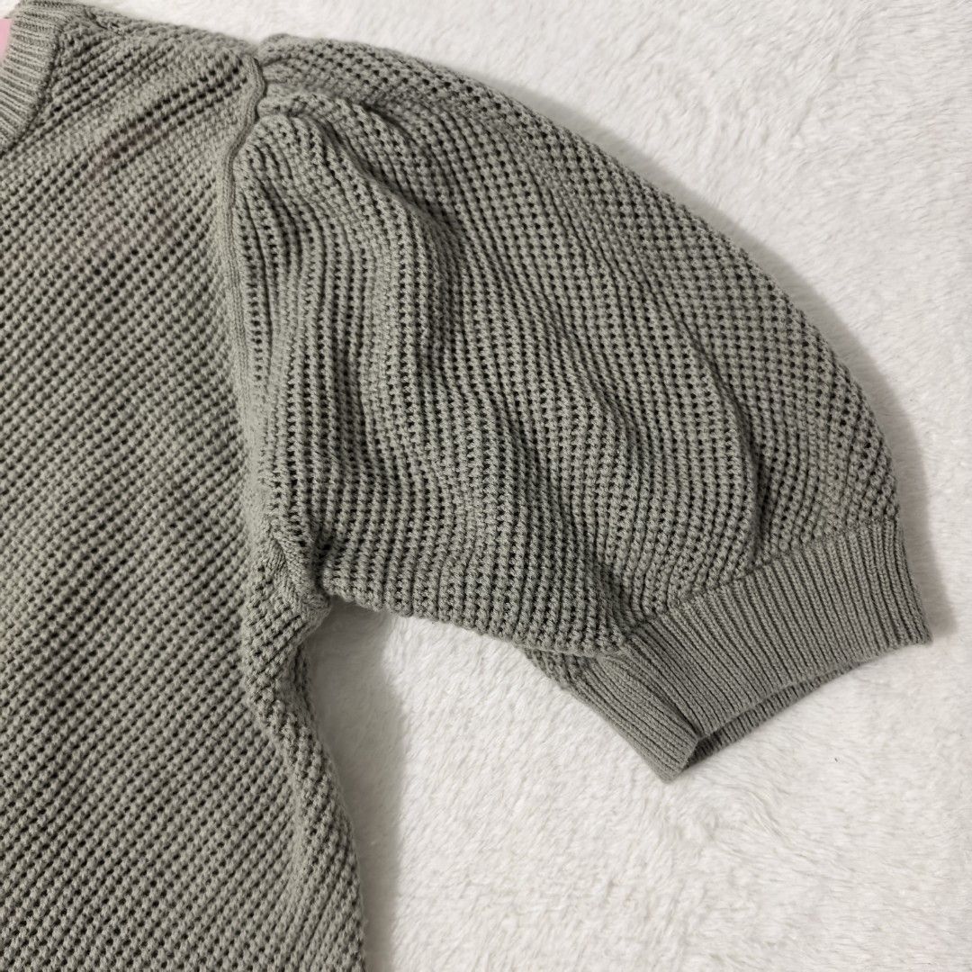 Crochet Top (4Y) (Category: Babies & Kids Fashion) located in Cebu City. Submitted by stealmycloset_ (Listing ID 1463321733, Image 2). Description: .