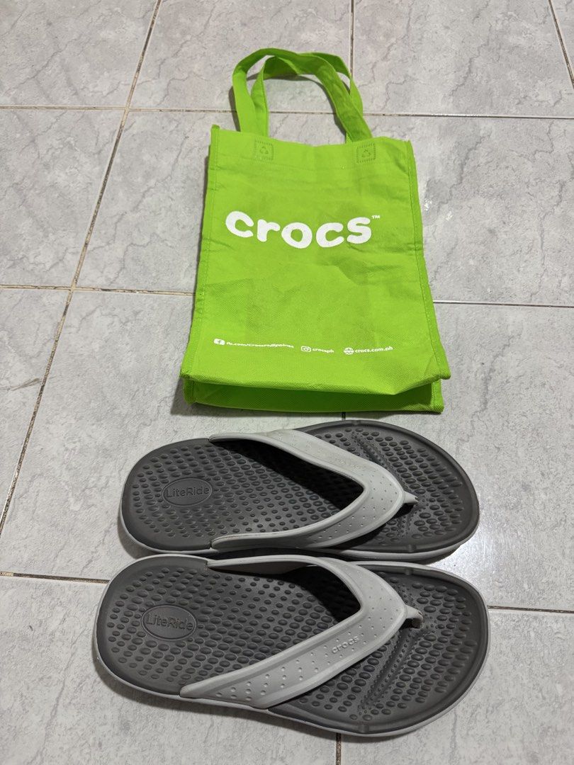 Crocs Men's InMotion Flip in Mirage (Category: Slippers & Slides) located in General Santos City (Dadiangas). Submitted by foxtrot308186 (Listing ID 1463170412, Image 1). Description: For sale only Size US 9 best fit to US 10 or 10.5 Actual picture posted Meet up: Gensan area. For shipping via J & T payment thru gcash or bank transfer. Pm for more details. Disclaimer: I am not affiliated with any brands featured in this post, copyright and regist