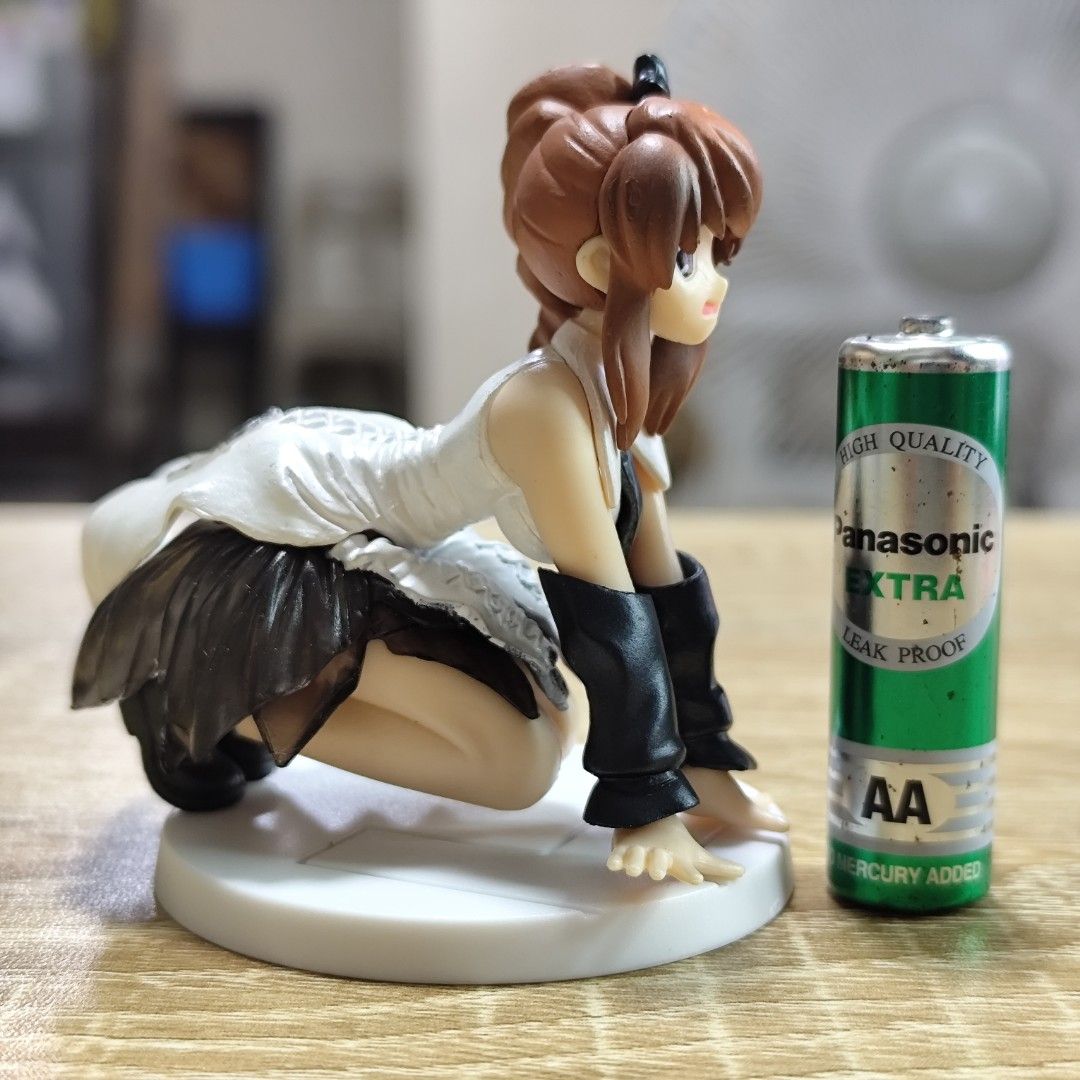 Cute Anime Girl Figure with Base (Category: Figurines & Statues) located in Rizal. Submitted by mamamamawskey_031284 (Listing ID 1463273565, Image 3). Description: - Adorable anime girl figure - Kneeling pose - Includes white display base - Compact size (approx. AA battery) - Perfect for collectors and anime fans - No original box included.