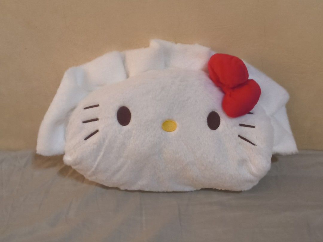 Cute Hello Kitty Plush Pillow (Category: Plushies & Soft Toys) located in Caloocan City. Submitted by silverhorse_35bd74 (Listing ID 1463280915, Image 1). Description: Hello Kitty pillow is 20 × 32 cm..
