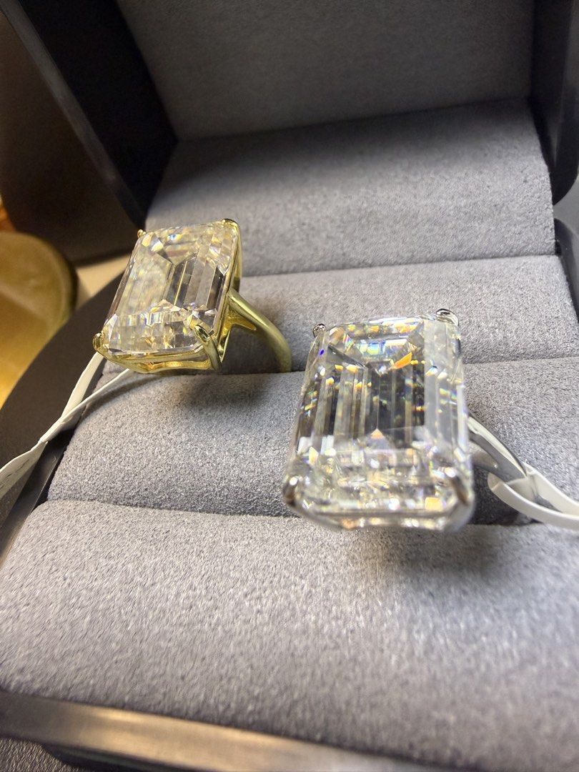 D Color Moissanite Ring S6 | S7 (Category: Rings) located in Baguio. Submitted by mooi.kuryba (Listing ID 1463292406, Image 2). Description: Want to sparkle without spending a fortune? 🤩 Step into a world of timeless beauty with our D Color Moissanite ring—a dazzling gem that truly shines like a diamond! Whether you’re planning an engagement, celebrating an anniversary, or simply wanting to indulge yourself, this ring is the perfect choice. 💍 D