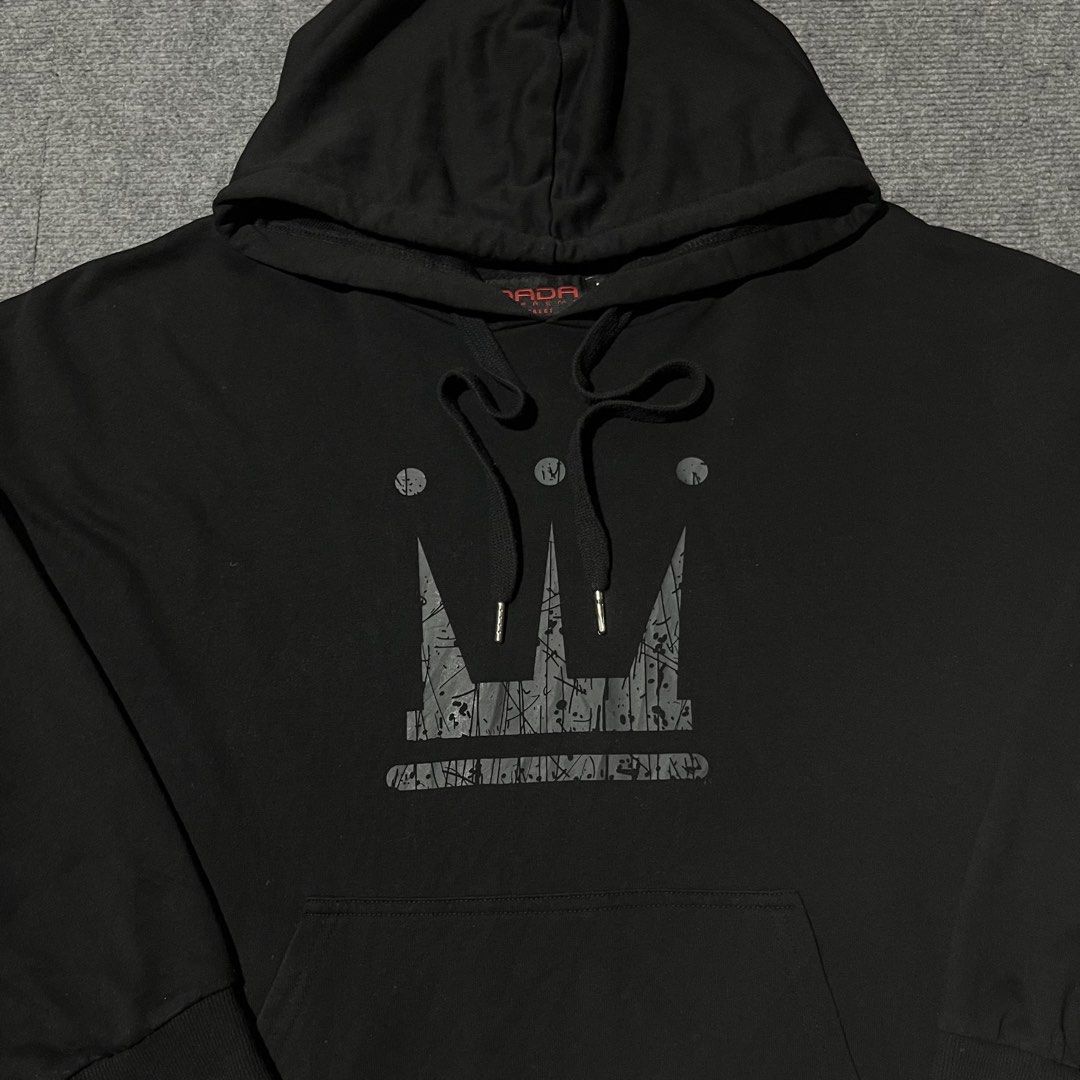 Dada Supreme Hoodie (Category: Coats, Jackets and Outerwear) located in Mangaldan. Submitted by gripsumloots (Listing ID 1463134147, Image 2). Description: Dada Supreme Pullover Hoodie Xl on tag Length: 26” Width:25.5” No issue.