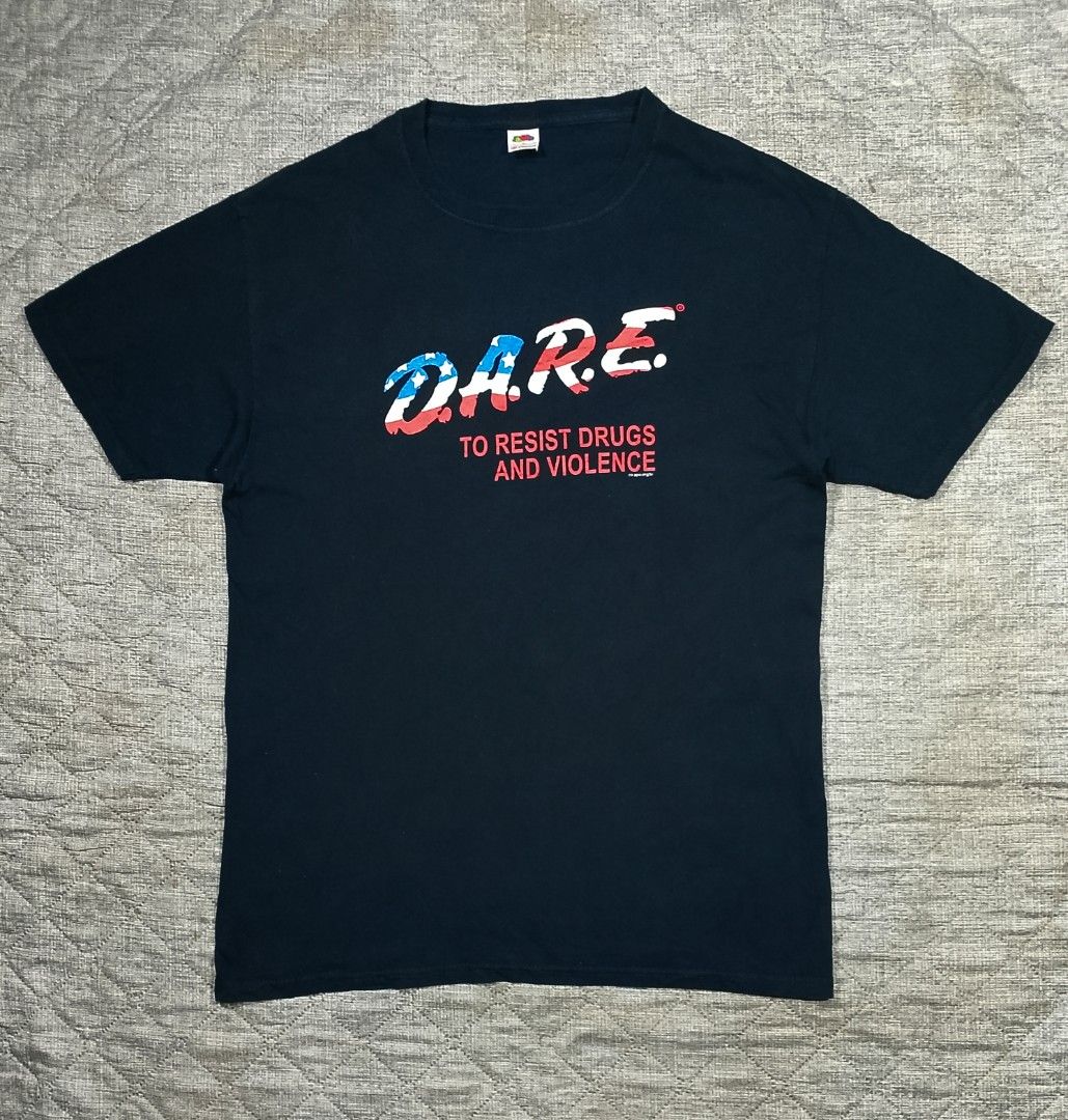 D.A.R.E. black t-shirt (Category: Tshirts & Polo Shirts ) located in Cadiz. Submitted by comradstuff (Listing ID 1463127093, Image 1). Description: D.A.R.E. black t-shirt w 19.5" l 28".