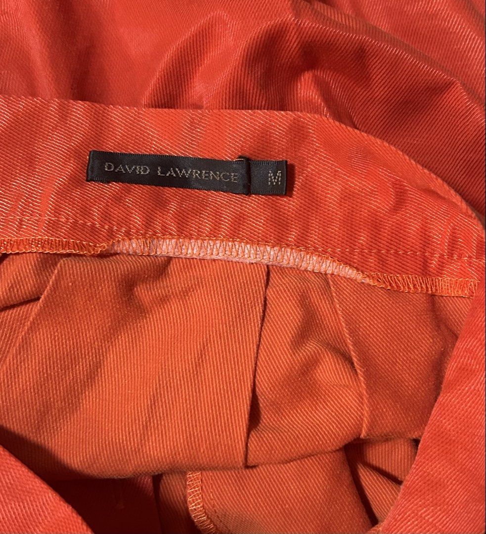 DAVID LAWRENCE (Category: Skirts) located in Davao. Submitted by sart0ria85 (Listing ID 1463275770, Image 3). Description: A bright orange pencil skirt. 95%VISCOSE 5% ELASTANE MADE IN AUSTRALIA 🇦🇺 MEDIUM. Size 6 VERY GOOD CONDITION (86/100).
