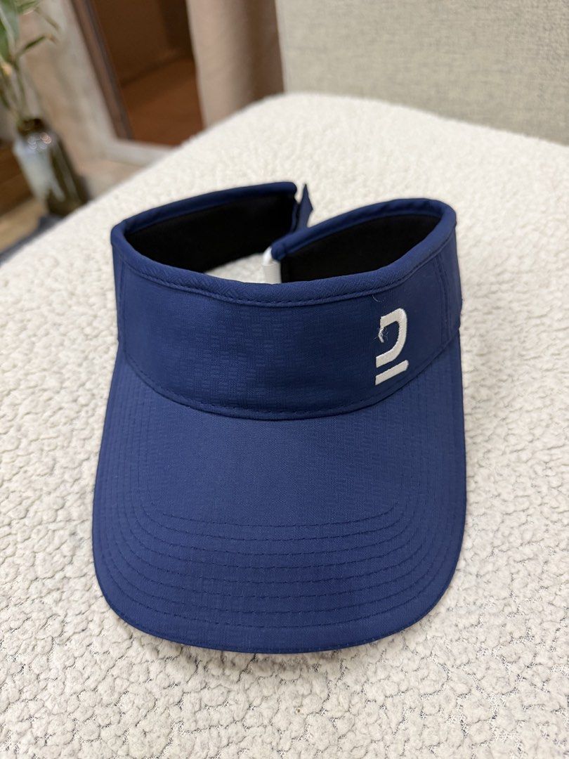 Brand New: Decathlon Visor (Category: Hats & Beanies) located in Pasig City. Submitted by jgbeautique (Listing ID 1463246604, Image 1). Description: Gifted but never used coz I’ve got too many visors.