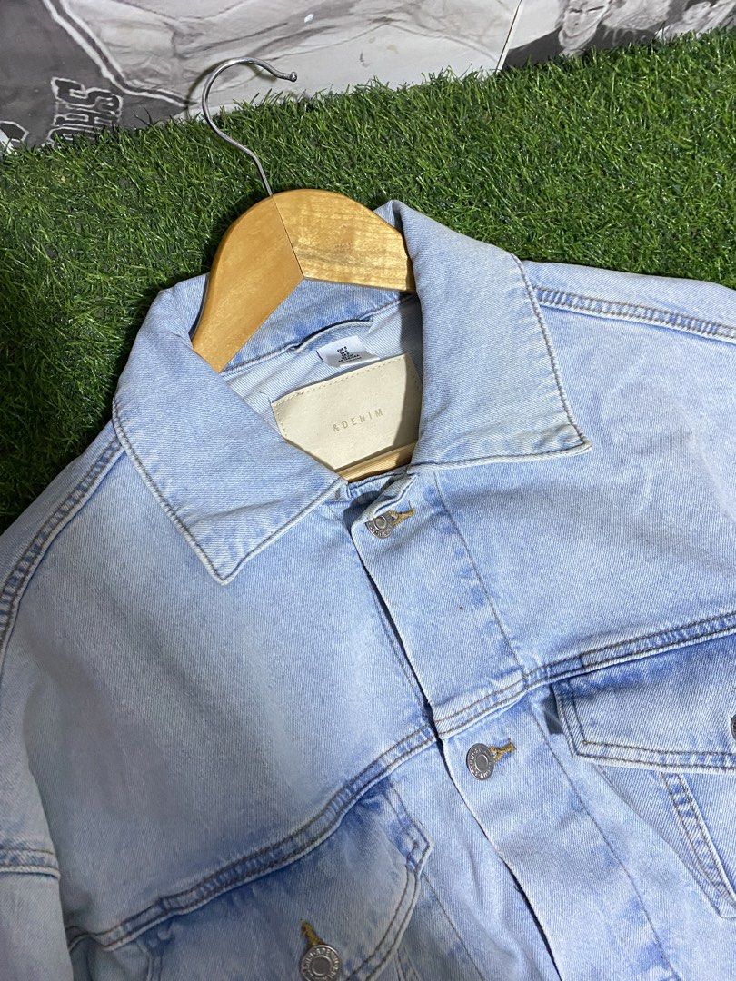 &DENIM BY H&M DENIM JACKET (Category: Coats, Jackets and Outerwear) located in Polomolok. Submitted by SafeThrift (Listing ID 1463214448, Image 3). Description: &DENIM BY H&M DENIM JACKET EXCELLENT NO ISSUE NEED WASH COMPLETE TAGS 9.5|10 COLOR RATE 25 WIDTH 24.5 LENGTH MEDIUM - SEMI LARGE FRAME BOXY.