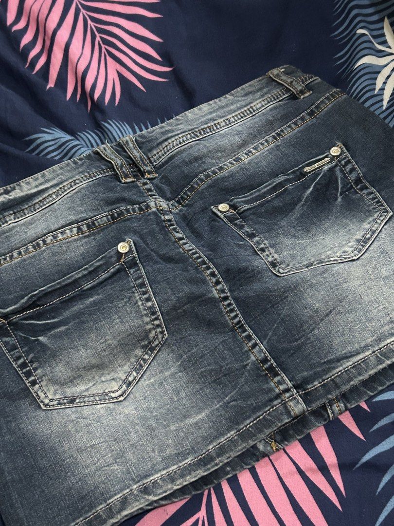 Denim Mini Skirt (Category: Skirts) located in Caloocan City. Submitted by maine_grc (Listing ID 1463173911, Image 3). Description: I bought this online but it has been a while since the last time I bought it and I haven’t worn it ever since. .