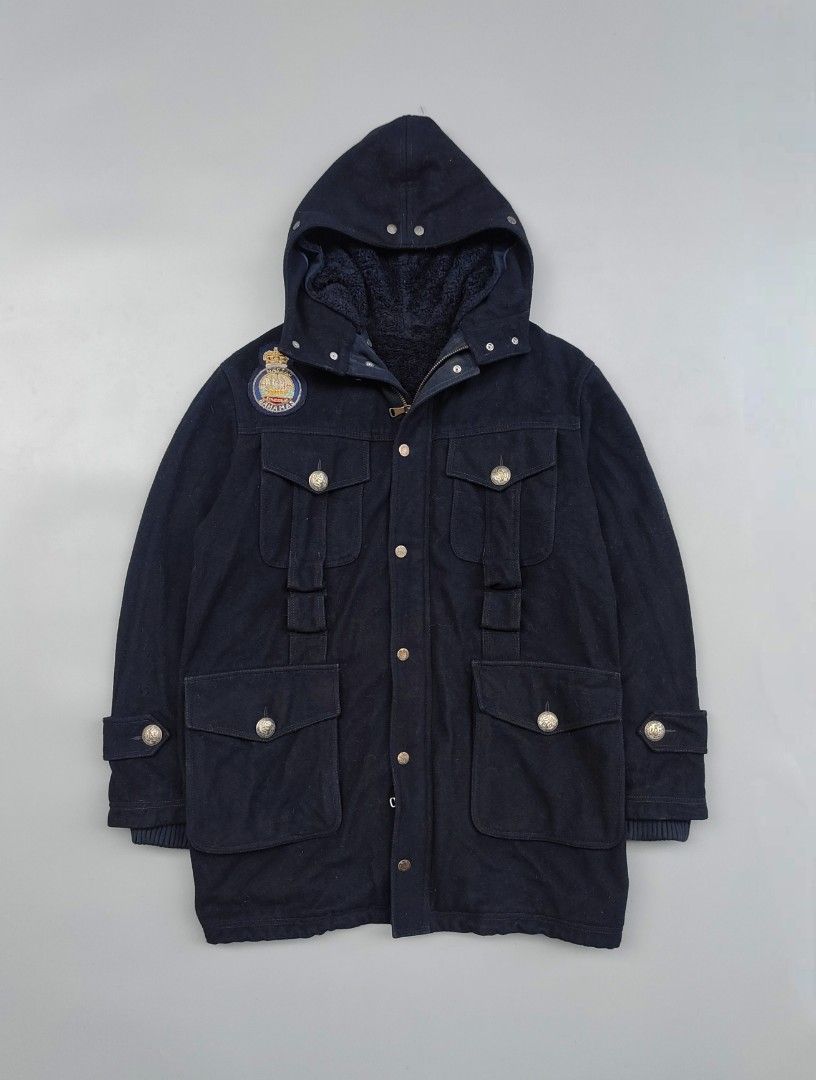 D&G nasau Bahamas (💯 authentic) 2 in 1 jacket (Category: Coats, Jackets and Outerwear) located in Baguio. Submitted by archival_thrifted.ph. (Listing ID 1463221175, Image 1). Description: FOR SALE ‼️ .DOLCE & GABBANA NASSAU BAHAMAS 2 IN 1 JACKET . EXCELLENT CONDITION .💯 AUTHENTIC .BEST FIT LARGE .PHP 6500 PLUS SF .❌❌ COP/COD .MOP GCASH .COURIER J&T .BAGUIO AREA .DM FOR SURE BUYER TY.