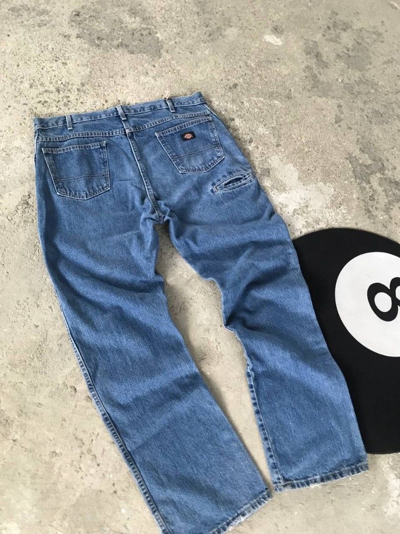 Dickies Blue Denim Carpenter Pants Style (Category: Jeans) located in Bayambang. Submitted by marvinarenasph (Listing ID 1463170217, Image 2). Description: Dickies Denim Carpenter Pants Size: 38x34 on tag Size 38 ontag Length 44.5 leg opening: 9.5 Good Condition Price: 499 📍Location Bautista Pangasinan.