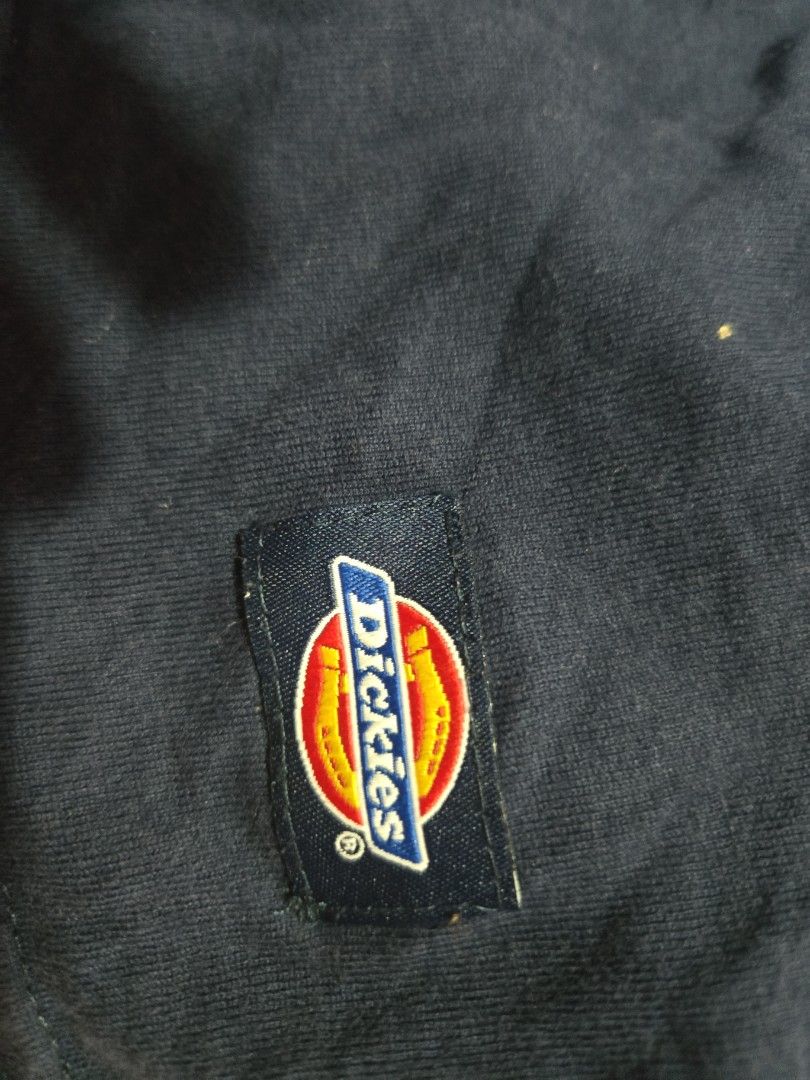 DICKIES GOTHAM TEE (Category: Tshirts & Polo Shirts ) located in Baguio. Submitted by gfind024 (Listing ID 1463125625, Image 3). Description: VERYGOOD CONDITION✅️ CRIPY PRINTS✅️ NO ISSUE✅️ 9/10✅️ DIMES: 26.5x22✅️ +sf.