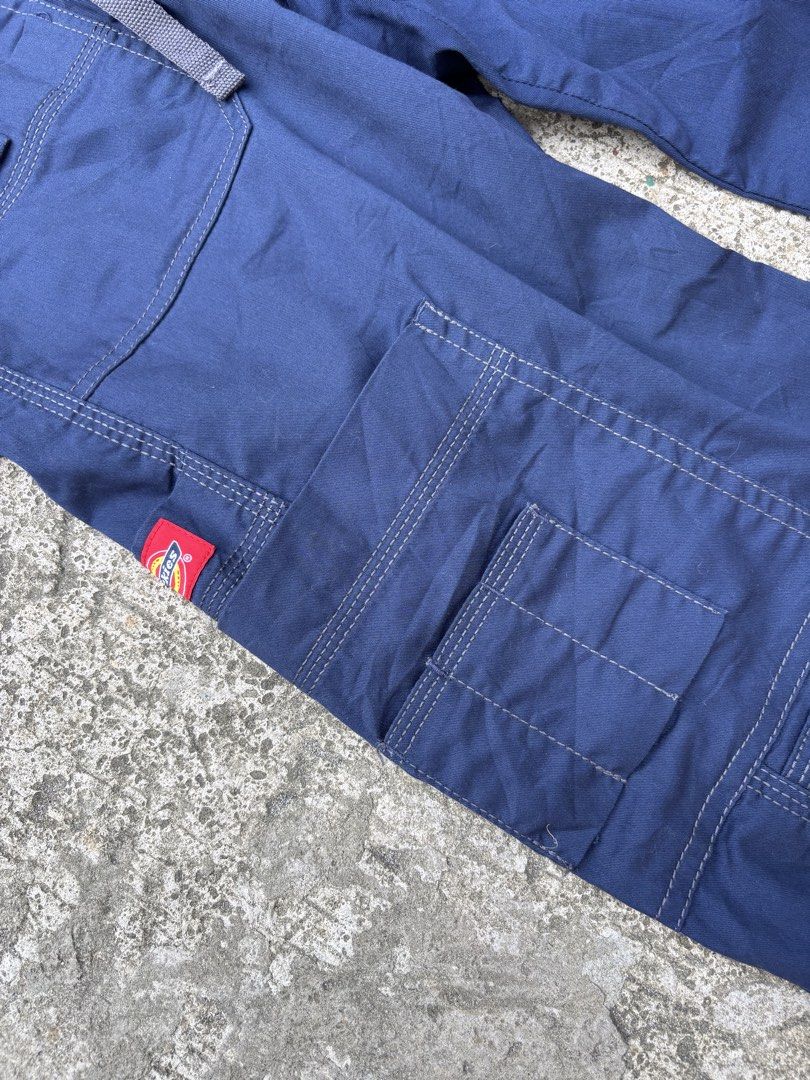 Dickies Navy Blue Cargo Work Pants XXS (Category: Jeans) located in San Pedro. Submitted by wharfthrift (Listing ID 1463192398, Image 2). Description: FOR SALE ‼️ Dickies Navy Blue Cargo Work Pants GOOD CONDITION 9.5/10 NO ISSUE SIZE 28-32 stretchable x 38 x 9 hem ₱690 + SF shipping via lalamove or j&t meetup around san pedro laguna.