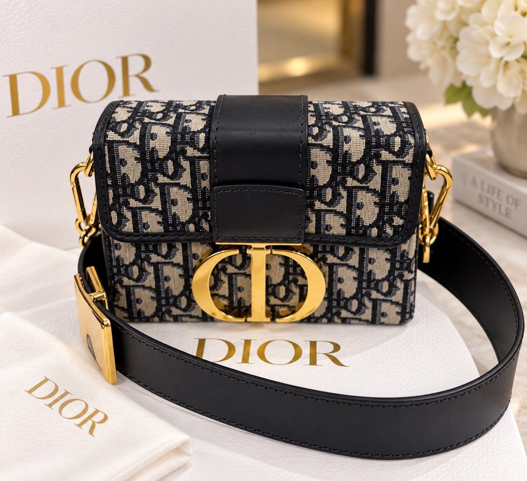 Dior Oblique Canvas Saddle Bag (Category: Luxury Bags & Wallets) located in Pasig City. Submitted by tamara0520 (Listing ID 1463258490, Image 2). Description: - Authentic Dior Saddle Bag - Classic Oblique Canvas - Black Leather Trim and Strap - Gold CD Buckle Closure - Includes Detachable Shoulder Strap - Versatile for everyday or special occasions - Authenticity Guaranteed.