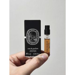 （分類：）位於 。 由 heybabyitsdebsperfume 提交（商品編號 1463196736，圖片 1）。簡介： 。