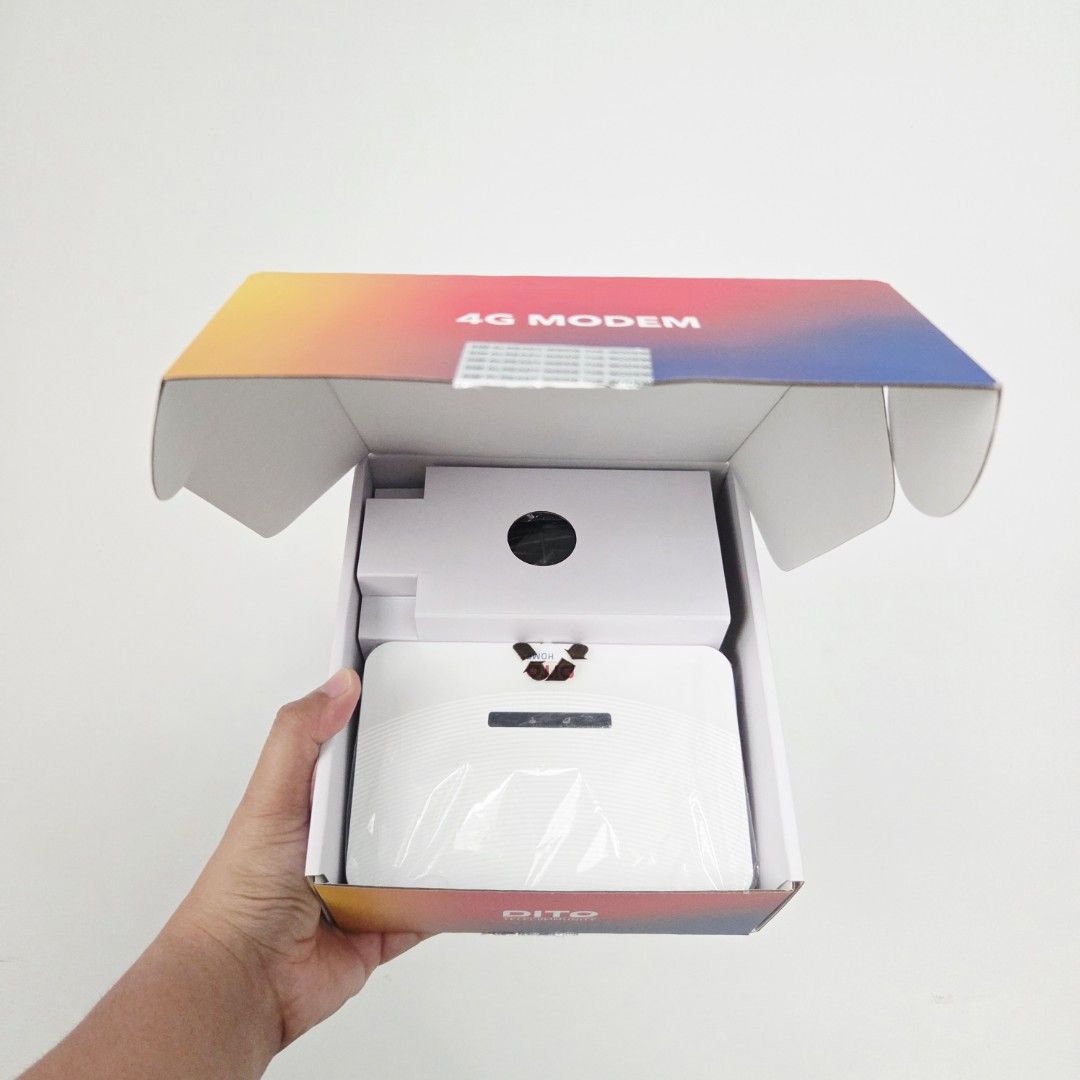 DITO Home WoWiFi Lite (Category: Office & Business Technology) located in Manila. Submitted by deexodust (Listing ID 1463174838, Image 2). Description: - Ordered Sept. 17, just received Sept. 20 (Just a day old) - Bought for ₱850, selling for ₱550 na lang - Good as BRAND NEW - Sim not included, pero you can buy a new one for modem RFS: Got the wrong model.