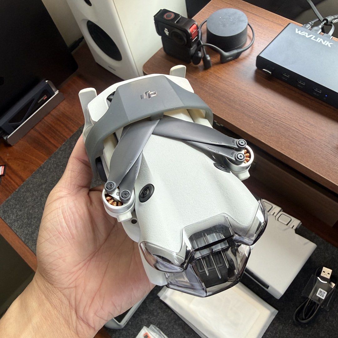 DJI Mini 4 Pro Drone Fly More Combo with Controller (Category: Drones) located in Pasig City. Submitted by jch_marketplace (Listing ID 1463137797, Image 2). Description: FOR SALE DJI Mini 4 Pro FMC Plus (4-9-8 CC) P36,990.00 Good as new condition. No scratches, no dents. Complete box inclusions: - Aircraft - RC2 Controller - 3pcs Battery Plus (4-9-8 cycle count) - Charging Hub - USB Cable - 6 pairs of extra propeller - DJI Bag Optional: Neewer Fi
