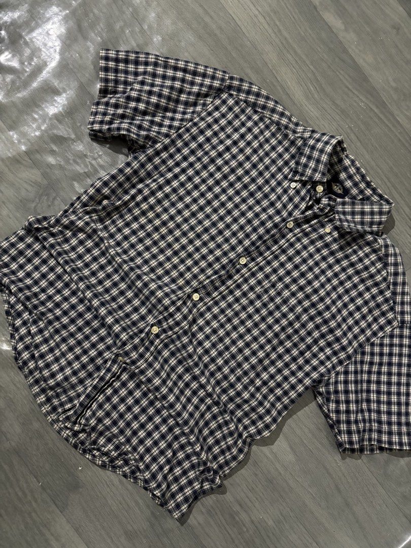 Dockers button up polo (Category: Tshirts & Polo Shirts ) located in Manila. Submitted by macabuagjo26513 (Listing ID 1463226721, Image 3). Description: Dockers button up polo ❕Good condition 8/10 ❕Size small ❕No issue.