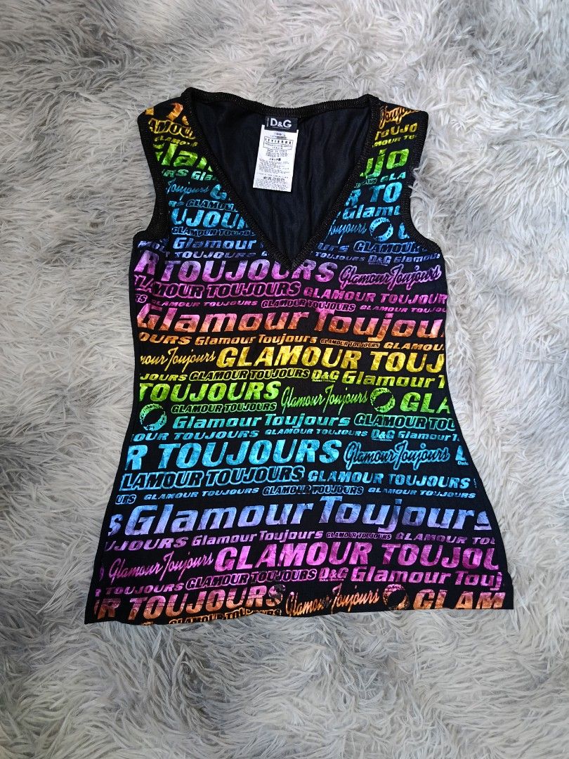 Dolce&Gabanna glamour top (Category: Sleeveless) located in Quezon City. Submitted by tedthrift (Listing ID 1463156668, Image 2). Description: all details are posted minimal issue no pinhole or tastas like new pa kaso issue sa print from thriftstore.