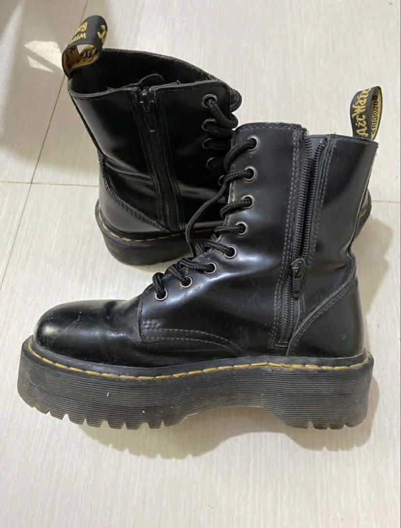 Dr Martens platform boots (Category: Boots) located in Davao. Submitted by lovedbyejane (Listing ID 1463119168, Image 1). Description: FS: Dr. Martens Platform Boots 🖤 Well-loved but still in good condition ✨ ₱5,000 PM if interested! 🫶🏻.