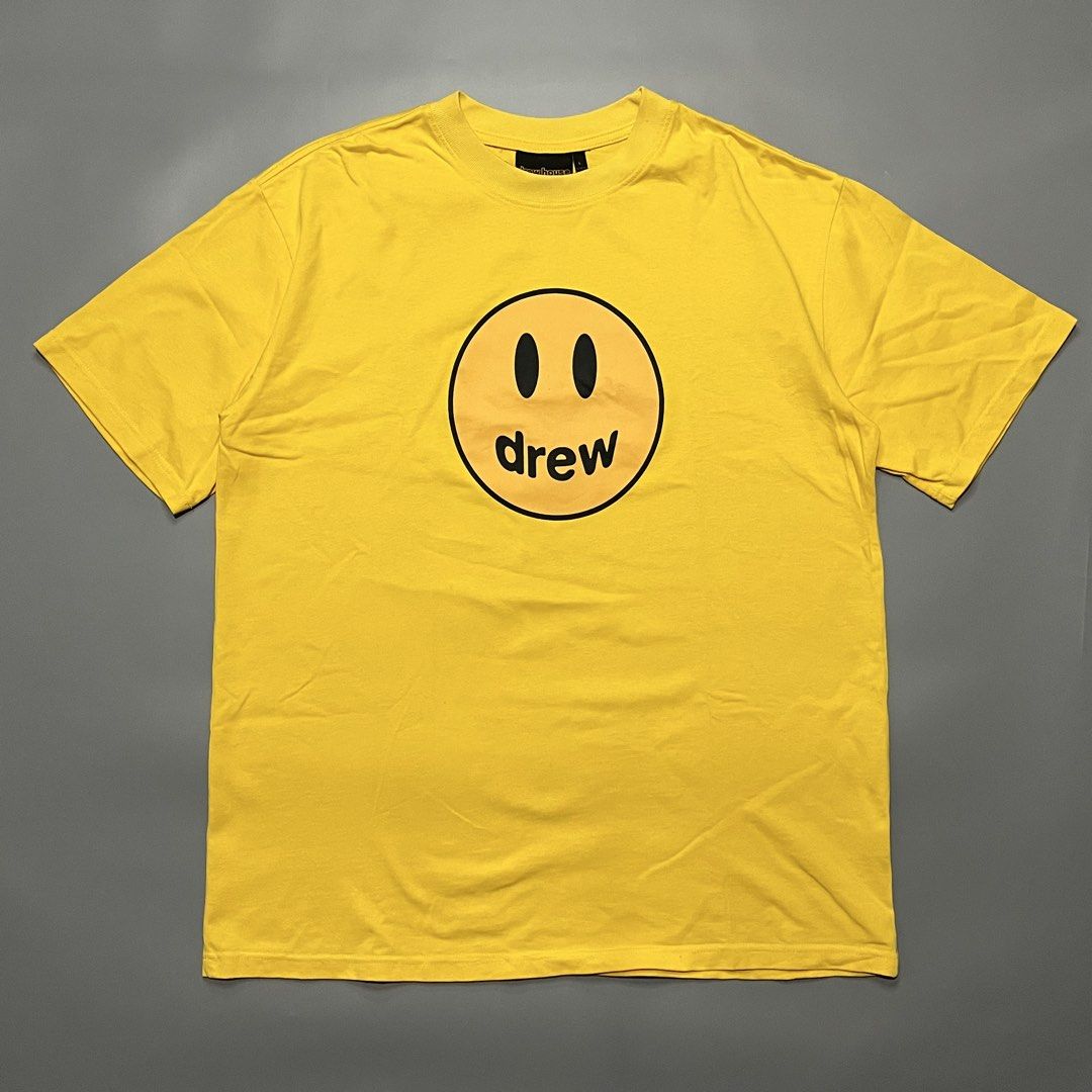 Drew House Mascot SS Tee Yellow (Category: Tshirts & Polo Shirts ) located in Las Pinas. Submitted by r4nd0m.thr1ft (Listing ID 1463283169, Image 1). Description: Drew House Mascot T-shirt — Large on tag 22.5 width x 29.5 length Very good condition, minimal scratch on print Price: 550+sf No reservations. First to pay ✌🏻 All items are thrifted/pre-loved, so please manage your expectations 🙇🏻 Color may vary due to lighting 📸.