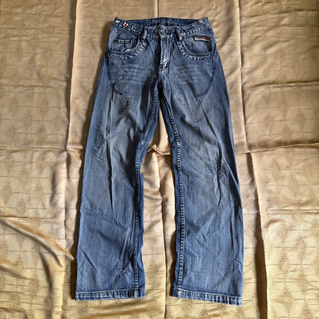DSQUARED2 Denim Jeans (Category: Jeans) located in Bacolod City. Submitted by margs.lopez (Listing ID 1463269848, Image 1). Description: - DSQUARED2 Jeans - Blue Wash Denim - Distressed Details & Patches - Button Fly - Size: M (Please check measurements for accurate fit) - Condition: Good.