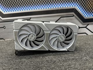 （分類：）位於 。 由 kingstarcomputer888 提交（商品編號 1463168566，圖片 1）。簡介： 。