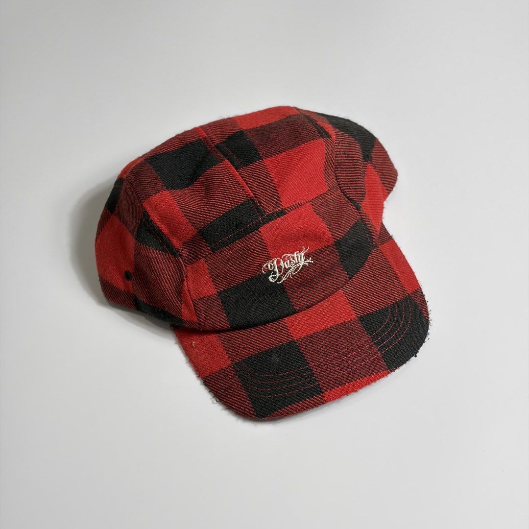 Dusty Flanel 5 Panel Hat (Category: Caps & Hats) located in Makati City. Submitted by tulakngdamit.ph (Listing ID 1463173906, Image 1). Description: Dusty Japan Excellent Condition.