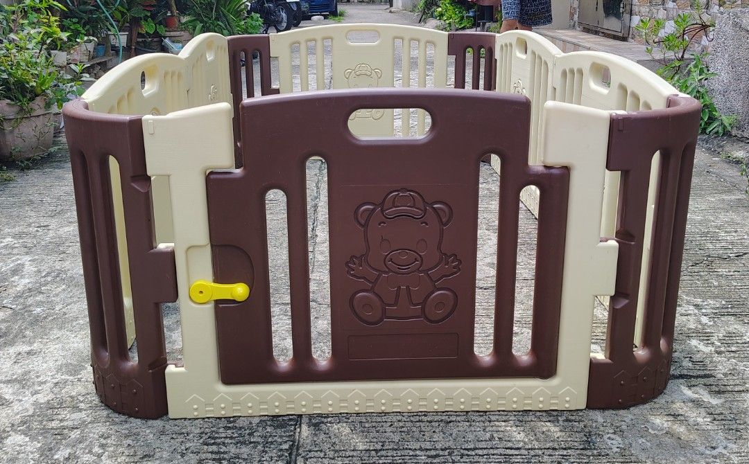 EDU PLAY BABY PLAYPEN BEAR ZONE WITH GATE (Category: Safety Gates, Locks & Protectors) located in Dasmarinas. Submitted by k3japanstoreph (Listing ID 1463230034, Image 2). Description: EDU PLAY BABY PLAYPEN BEAR ZONE WITH GATE 115 centimeters × 194 centimeters Like new condition No issues With gate Spacious play area for babies and toddlers What you see is what you get. Price: ₱3,999 Open for reservation with 50% down payment. Reservation is vali