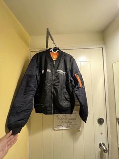 由 the_overseas.closet (刊登 ID 1463290959，圖片 1) 提交，位於 的 (類別：)，說明：。