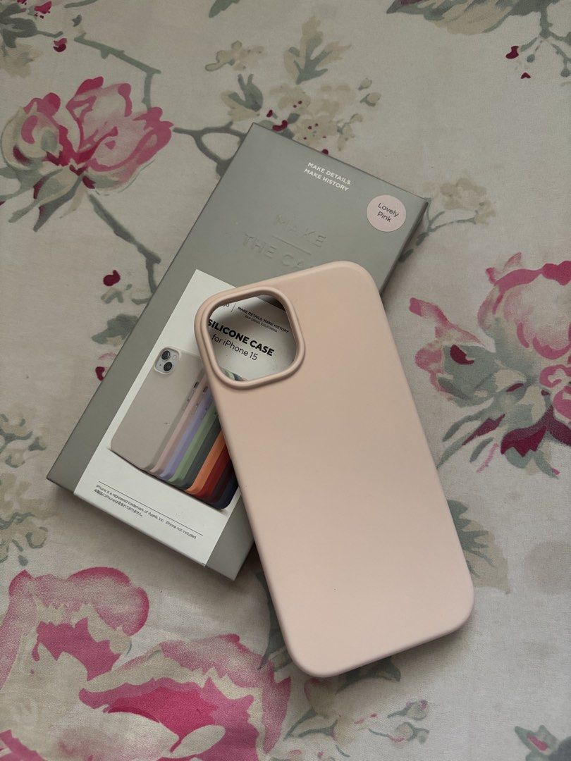 Elago Liquid Silicone Case (Lovely Pink) (Category: Cases & Sleeves) located in Malabon City. Submitted by dnlfrncsc (Listing ID 1463134927, Image 1). Description: - Brand: Elago - Model: Liquid Silicone Case - Color: Lovely Pink - Compatibility: iPhone 15 - Material: High-quality liquid silicone exterior - Interior: Soft microfiber lining to prevent scratches - Design: Sleek and minimalist, provides a comfortable grip - Protection: Offers everyd