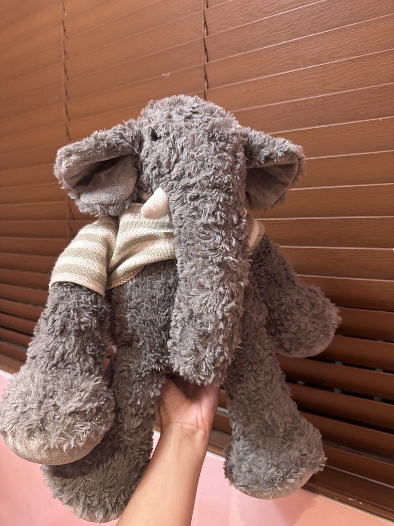 Elephant Stuffed Toy (Category: Plushies & Soft Toys) located in Manila. Submitted by shaineee (Listing ID 1463253540, Image 2). Description: .