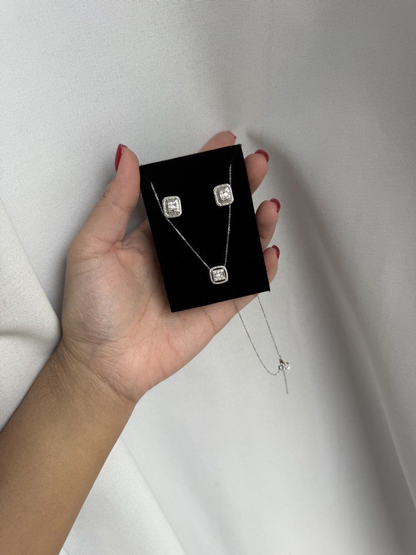 Emerald Cut 3ct Illusion in 14k WG Setting (Category: Luxury Accessories) located in Quezon City. Submitted by danielascaaa (Listing ID 1463165679, Image 3). Description: Grab this set for only 75k! 😍 .