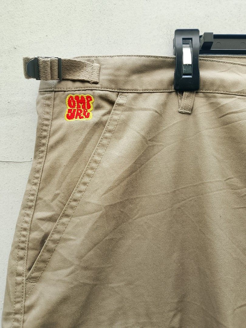 Empyre Cargo Pants (Category: Trousers) located in Subic. Submitted by stealo (Listing ID 1463189991, Image 2). Description: Empyre Cargo Pants Waist: 36 Length: 41 Hem: 9 Excellent 550 J&T Gcash Olongapo City.